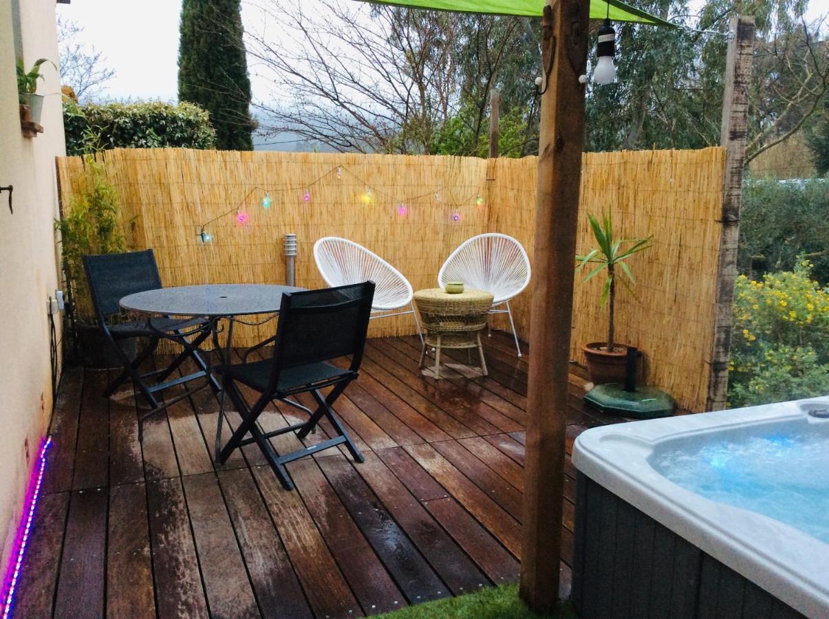 L'Oustaou B&B Piscine & Spa Besse-sur-Issole Exterior foto